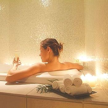 Relax yourself in a spa bath