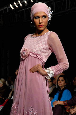 Sarah Salman's collection at PFDC Sunsilk Fashion Week 2010